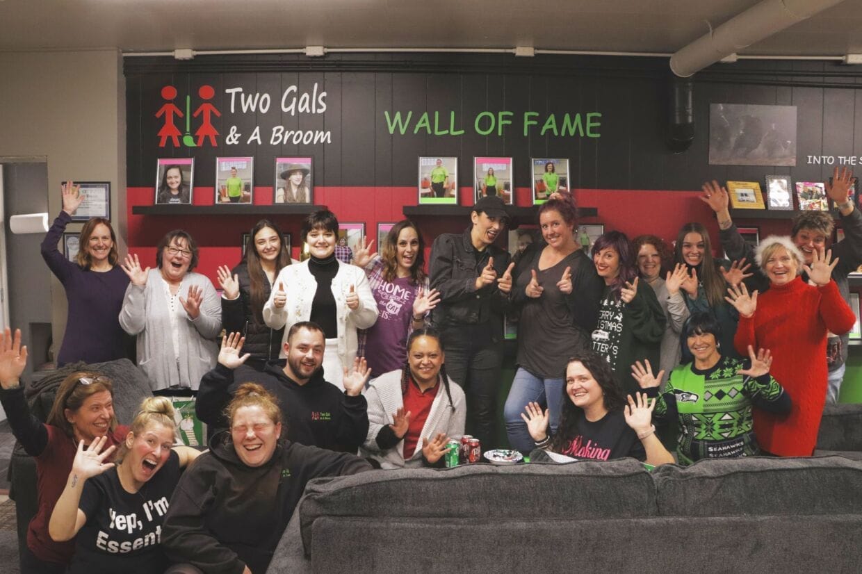2gals-staff